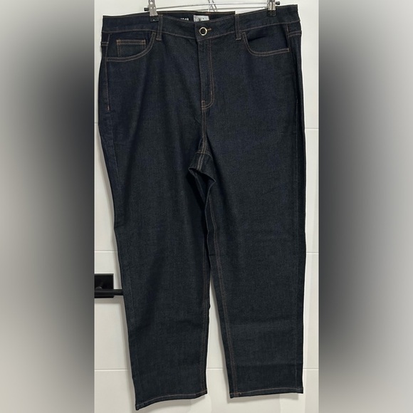DC Denim - ✨NWT✨ DC: Women’s Slim Leg Jeans Size 20